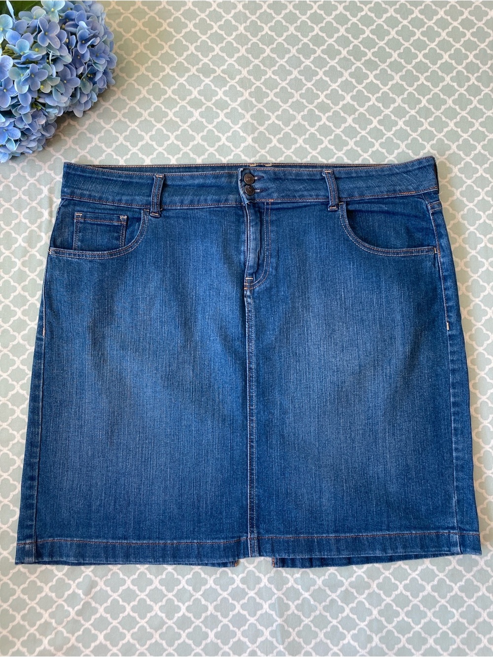 Old Navy Denim Skirt 16